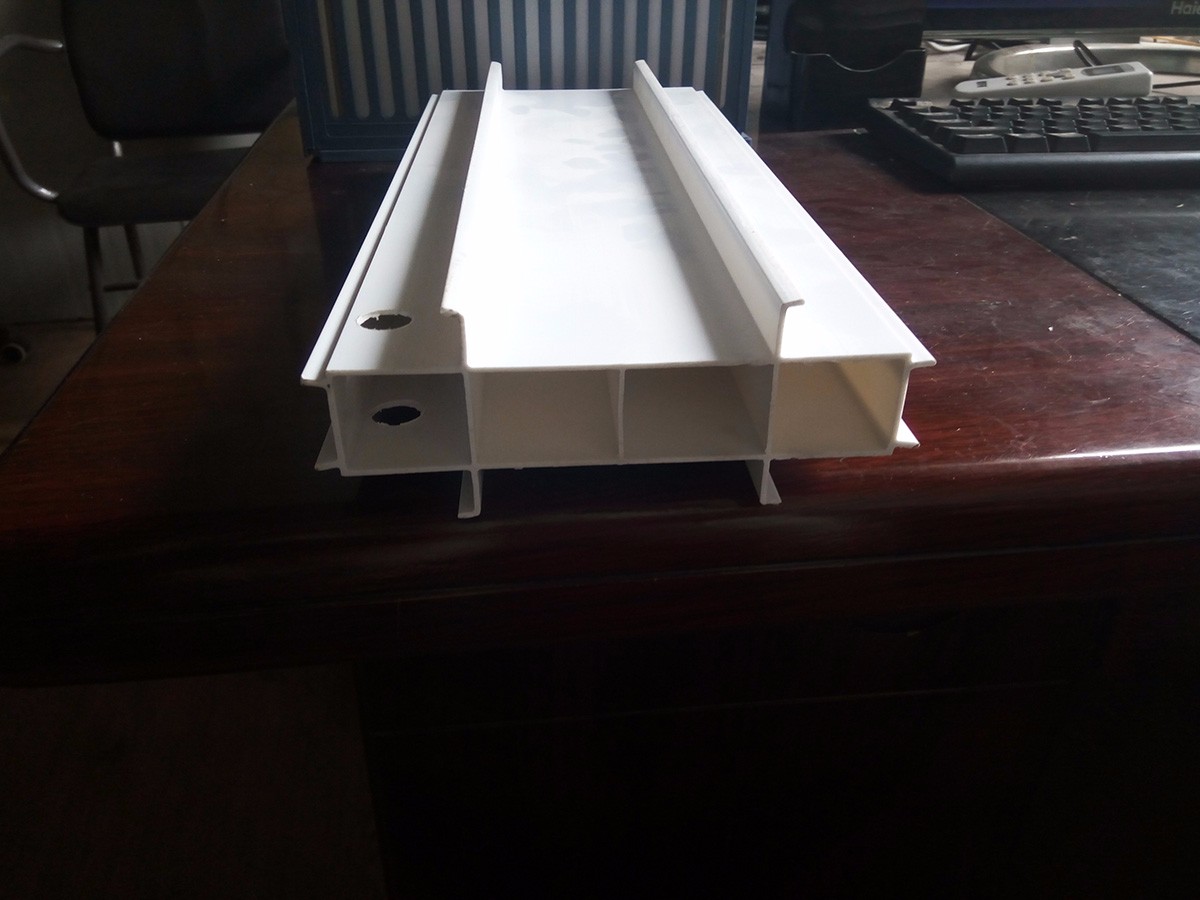 深圳立面拉缝板 (1)150MM宽拉缝板